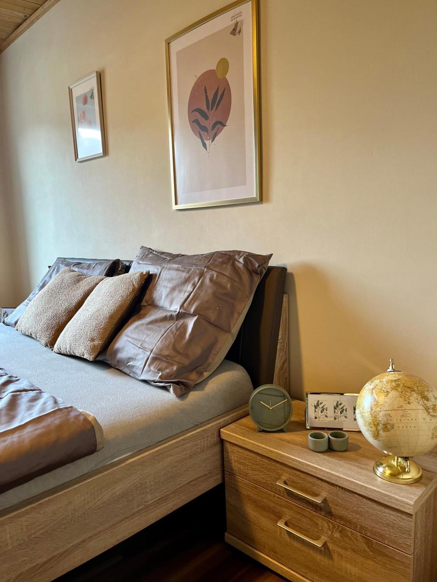 Gemuetliche Wohnung/ Cozy Apartment Niklasdorf Ngoại thất bức ảnh